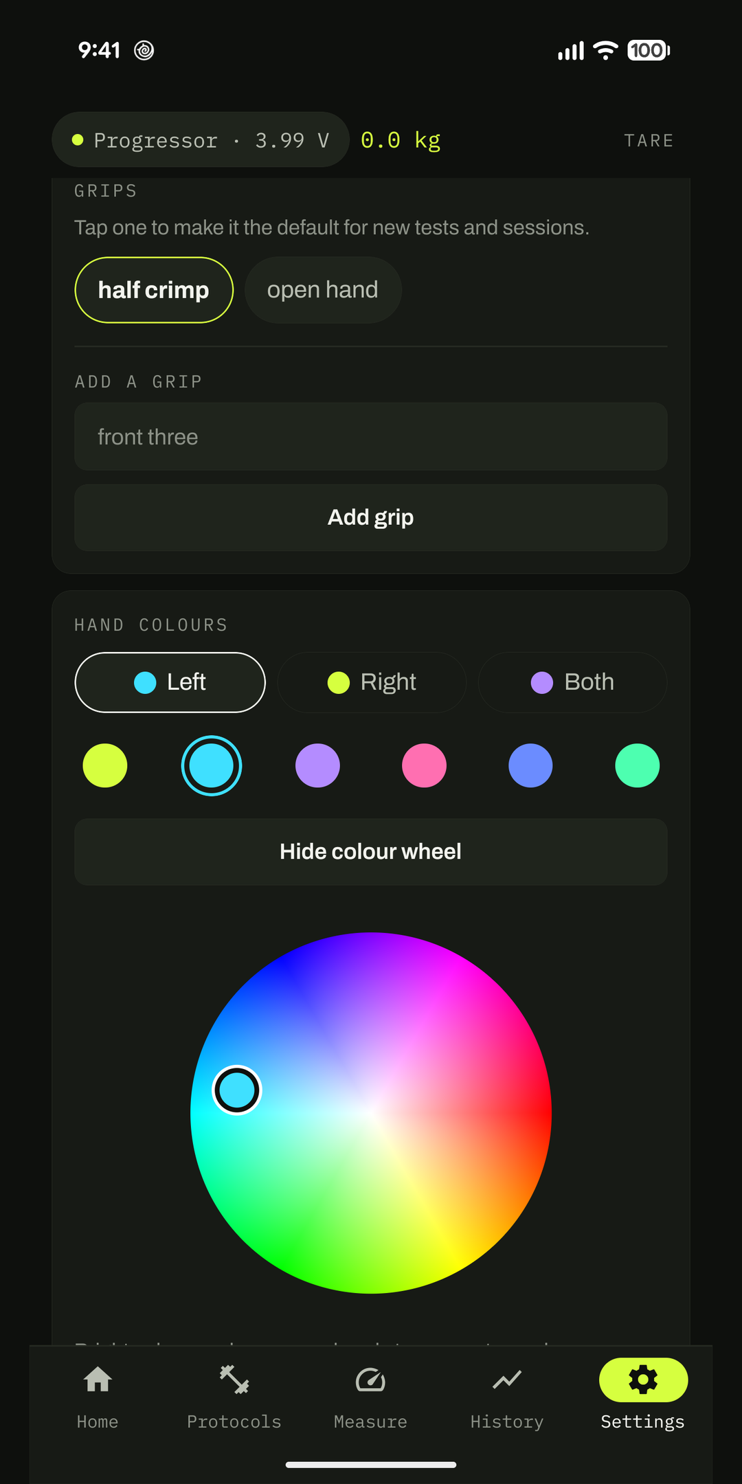 Settings: choosing a hand colour on a colour wheel, with six quick picks.